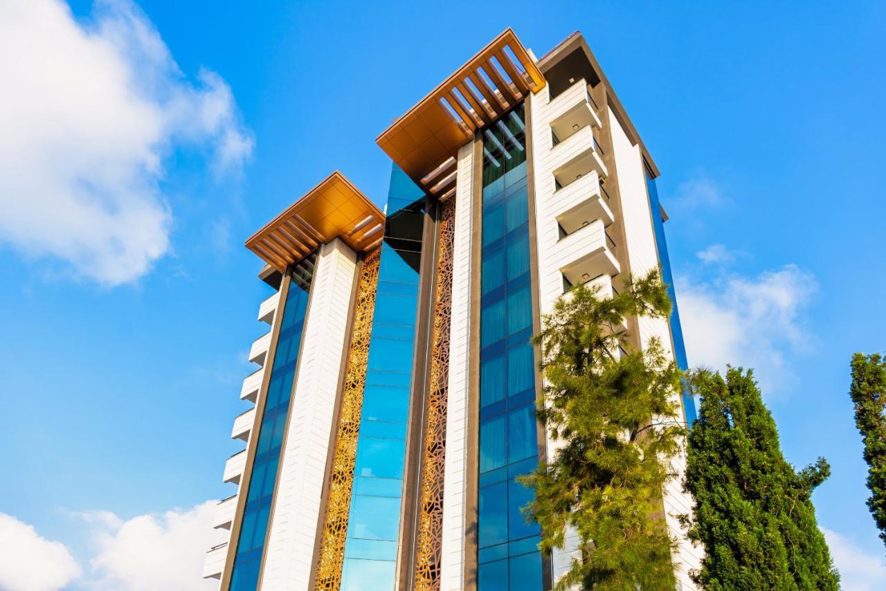 Optimum Luxury Hotel&Spa Antalia Esterno foto